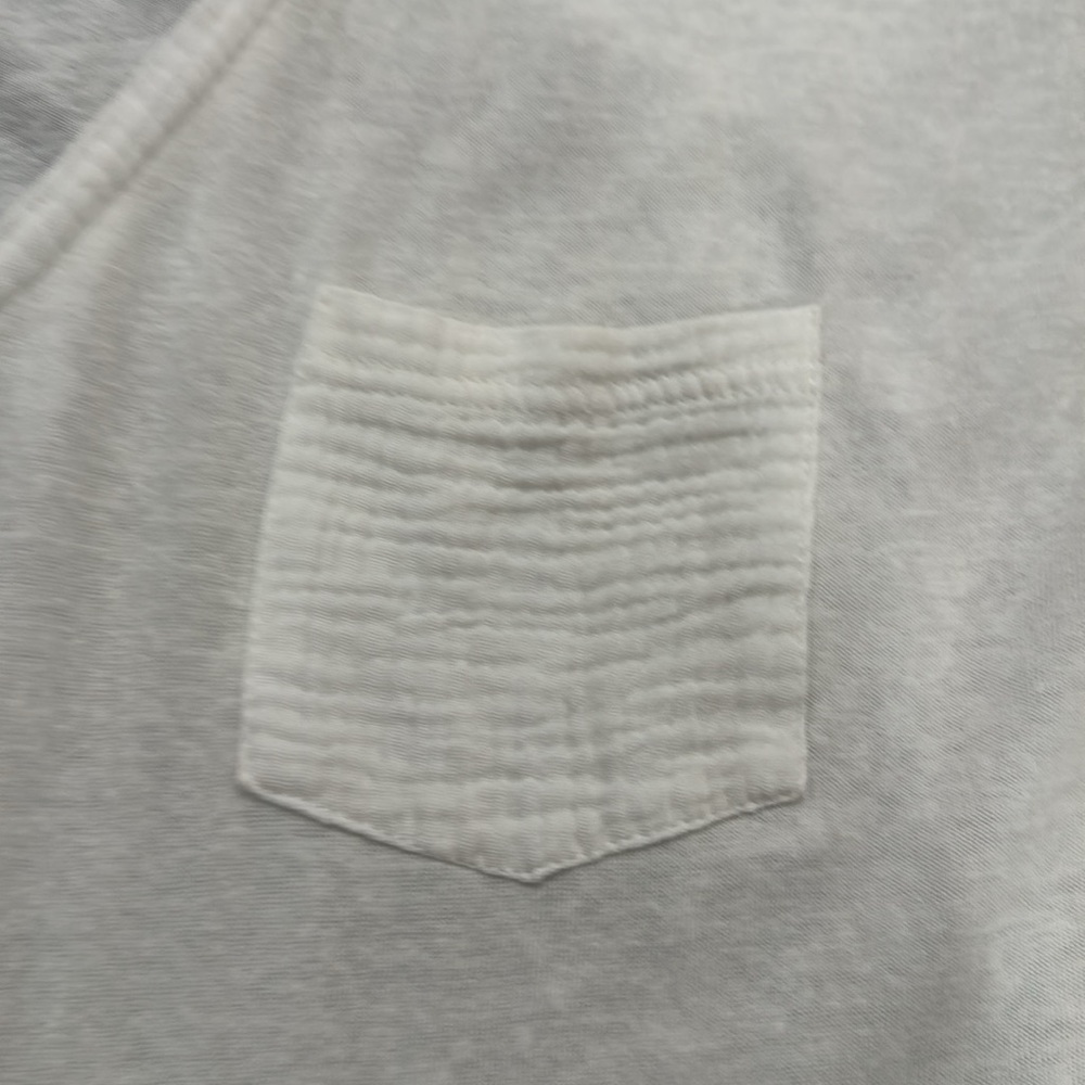 Fabrick VNeck Tee - Picture 3 of 5